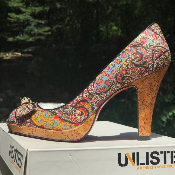 Unlisted - Paisley Heels - Picture 3 of 3